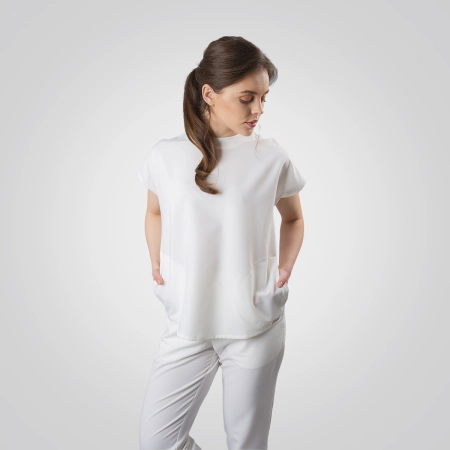 Bluză medicală albă de damă Crumpler